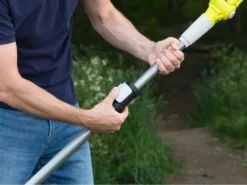 Échenilloir à Batterie RYOBI RY18PLA-0 - 18V - 4Ah -Outils D'Élagage De Jardin chenilloir batterie ryobi ry18pla 0 18v 4ah points forts 29665 2 1622809630 IMG 60ba1c1eb0e6b