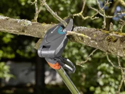 Coupe-branches Gardena StarCut 160 Plus - Sécateur Sur Perche De 160cm - Ø 32mm -Outils D'Élagage De Jardin coupe branches gardena starcut 160 plus scateur sur perche de 160cm 32mm coupe branches scateur sur perche 12922 0 1523267808 image 1