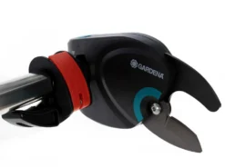 Coupe-branches Gardena StarCut 160 Plus - Sécateur Sur Perche De 160cm - Ø 32mm -Outils D'Élagage De Jardin coupe branches gardena starcut 160 plus scateur sur perche de 160cm 32mm tte de coupe inclinable 12922 1 1523268576 IMG 0440