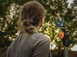 Coupe-branches Professionnel Fiskars UPX82 - Perche Fixe 158 Cm Ø 32 Mm - Sécateur -Outils D'Élagage De Jardin coupe branches professionnel fiskars upx82 perche fixe 158 cm 32 mm scateur coupe branches scateur sur perche 12678 0 1521213986 1023625 powergear x tree pruner upx82 ls1 productimage