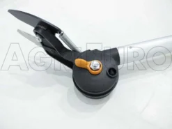 Coupe-branches Télescopique Professionnel Fiskars UP86 - Perche 240/400 Cm + Scie Manuelle 45 Cm - Ø 32mm -Outils D'Élagage De Jardin coupe branches tlescopique professionnel fiskars up86 perche 240 400 cm scie manuelle 45 cm 32mm tte de coupe inclinable avec scie de 450 mm 6506 1 1415706432 IMG 7099