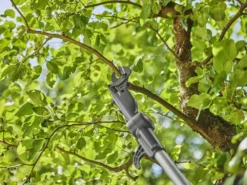 Gardena HighCut 250/18V P4A - Sécateur électrique D'élagage Sur Perche - 18V 2ah 26 Gardena HighCut 250/18V P4A - Sécateur électrique D'élagage Sur Perche - 18V 2ah -Outils D'Élagage De Jardin gardena highcut 250 18v p4a scateur lectrique d lagage sur perche 18v 2ah scateur lectrique de taille gardena highcut 250 18v 41937 20 1683121688 IMG 64526618730eb