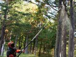 Perche élagueuse électrique à Batterie Sur Perche Télescopique Makita UA004GZ De 40V - Sans Batterie Ni Chargeur -Outils D'Élagage De Jardin perche lagueuse lectrique batterie sur perche tlescopique makita ua004gz de 40v sans batterie ni chargeur barre avec chane oregon 40232 21 1677590333 IMG 63fdff3d061a0