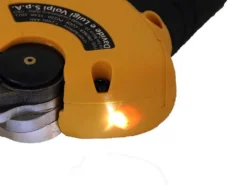 Sécateur à Batterie Sans Fil Volpi Predator PV220 - Avec Batterie Intégrée De 7.2V/4.0 Ah -Outils D'Élagage De Jardin scateur batterie sans fil volpi predator pv220 avec batterie intgre de 7 2v 4 0 ah caractristiques principales et dtails techniques 32048 4 1638363677 IMG 61a7721d9cbb3