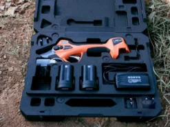 Sécateur électrique De Taille Bahco BCL20IB - 2 Batteries 14,4V/2.5 Ah - Diamètre De Coupe 32mm -Outils D'Élagage De Jardin scateur lectrique de taille bahco bcl20ib 2 batteries 14 4v 2 5 ah diamtre de coupe 32mm scateur lectrique de taille batterie bahco bcl20ib 28072 1 1617715152 IMG 606c5fd085875