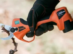 Sécateur électrique De Taille Bahco BCL20IB - 2 Batteries 14,4V/2.5 Ah - Diamètre De Coupe 32mm -Outils D'Élagage De Jardin scateur lectrique de taille bahco bcl20ib 2 batteries 14 4v 2 5 ah diamtre de coupe 32mm scateur lectrique de taille batterie bahco bcl20ib 28072 1 1617715152 IMG 606c5fd08801b