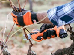 Sécateur électrique De Taille Bahco BCL20IB - 2 Batteries 14,4V/2.5 Ah - Diamètre De Coupe 32mm -Outils D'Élagage De Jardin scateur lectrique de taille bahco bcl20ib 2 batteries 14 4v 2 5 ah diamtre de coupe 32mm scateur lectrique de taille batterie bahco bcl20ib 28072 1 1617715152 IMG 606c5fd08bc18