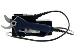 Sécateur électrique De Taille BullMach ARTEMIS 40 PRO - 1 Batterie De 36V/ 4Ah 26 Sécateur électrique De Taille BullMach ARTEMIS 40 PRO - 1 Batterie De 36V/ 4Ah -Outils D'Élagage De Jardin scateur lectrique de taille bullmach artemis 40 pro 1 batterie de 36v 4ah scateur lectrique bullmach artemis 40 pro 32633 6 1642765947 IMG 61ea9e7bac7ee