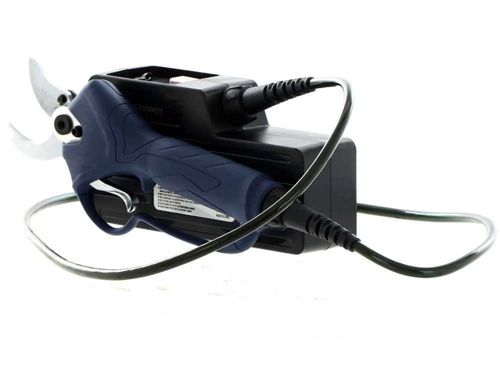 Sécateur électrique De Taille BullMach ARTEMIS 40 PRO - 1 Batterie De 36V/ 4Ah 11 Sécateur électrique De Taille BullMach ARTEMIS 40 PRO - 1 Batterie De 36V/ 4Ah – Image 11