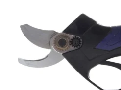 Sécateur électrique De Taille Campagnola SL23 - 8.4V - 2Ah -Outils D'Élagage De Jardin scateur lectrique de taille campagnola sl23 8 4v 2ah points forts 38335 2 1668004136 IMG 636bb928c41a3