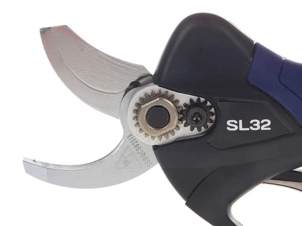 Sécateur électrique De Taille Campagnola SL32 - 2x Batteries Au Lithium De 16.8V/2Ah 12 Sécateur électrique De Taille Campagnola SL32 - 2x Batteries Au Lithium De 16.8V/2Ah – Image 12