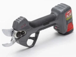 Sécateur électrique De Taille LISAM TL 32 - 2x16.8V 2.5Ah -Outils D'Élagage De Jardin scateur lectrique de taille lisam tl 32 2x16 8v 2 5ah scateur lectrique de taille lisam tl 32 39497 1 1674057530 IMG 63c8173ab980f