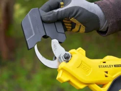 Sécateur électrique De Taille Stanley SFMCPP32M1-QW - Batterie De 20V/4Ah 27 Sécateur électrique De Taille Stanley SFMCPP32M1-QW - Batterie De 20V/4Ah -Outils D'Élagage De Jardin scateur lectrique de taille stanley sfmcpp32m1 qw batterie de 20v 4ah scateur lectrique stanley sfmcpp32m1 qw 40610 1 1678809919 IMG 64109b3f0ecf5