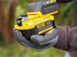Sécateur électrique De Taille Stanley SFMCPP32M1-QW - Batterie De 20V/4Ah 33 Sécateur électrique De Taille Stanley SFMCPP32M1-QW - Batterie De 20V/4Ah -Outils D'Élagage De Jardin scateur lectrique de taille stanley sfmcpp32m1 qw batterie de 20v 4ah scateur lectrique stanley sfmcpp32m1 qw 40610 1 1678809920 IMG 64109b40cc652