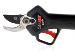 Sécateur électrique De Taille Zanon ZE 25 LIGHT - 2 BATTERIES INCLUSES - 16.8V- 2,0Ah - Ø 15-25 Mm 30 Sécateur électrique De Taille Zanon ZE 25 LIGHT - 2 BATTERIES INCLUSES - 16.8V- 2,0Ah - Ø 15-25 Mm -Outils D'Élagage De Jardin scateur lectrique de taille zanon ze 25 light 2 batteries incluses 16 8v 2 0ah 15 25 mm points forts 36164 5 1659970937 IMG 62f125793c43b