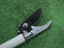 Sécateur Sur Perche Télescopique Orientable Archman Art. 108 - Ø 15 Mm -Outils D'Élagage De Jardin scateur sur perche tlescopique orientable archman art 108 15 mm tte de coupe inclinable avec systme cut hold 6346 1 1412343398 IMG 4984