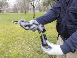 Sécateur à Batterie De Taille Ausonia Nativa Medium - 2 Batteries 16.8V - 2.5Ah Offertes -Outils D'Élagage De Jardin secateur a batterie de taille ausonia nativa medium 2 batteries 16 8v 2 5ah offertes points forts et donnees techniques 32438 2 1641306416 IMG 61d45930e7ba1