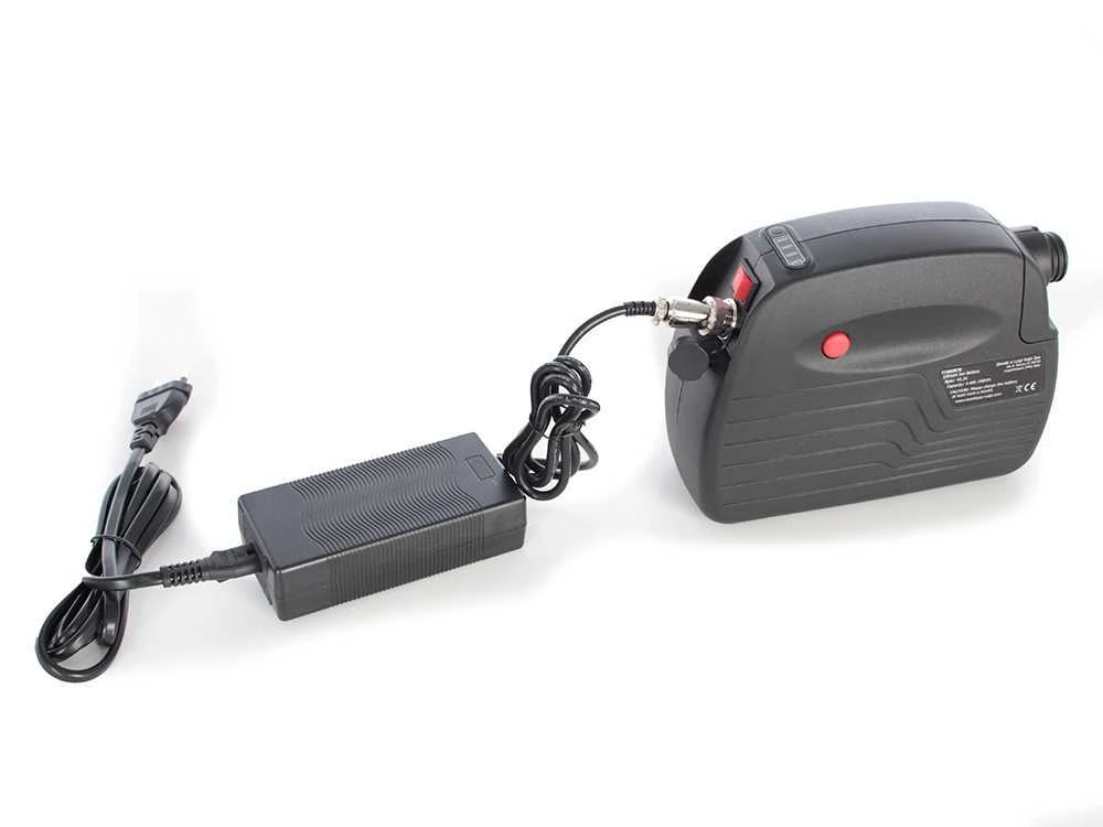 Sécateur électrique De Taille Volpi Kamikaze KV700, Batterie Li-ion 4,4 Ah Ø Max 40mm 18 Sécateur électrique De Taille Volpi Kamikaze KV700, Batterie Li-ion 4,4 Ah Ø Max 40mm – Image 18