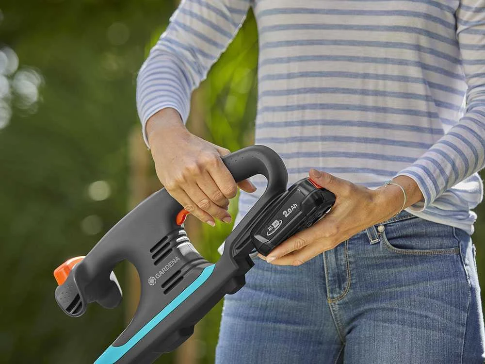 Taille-haie à Batterie Gardena EasyCut 40/18V P4A 2 Taille-haie à Batterie Gardena EasyCut 40/18V P4A – Image 2