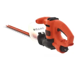 Taille-haie électrique Black & Decker BEHTS201-QS - 420 W Avec Lamier De 45 Cm -Outils D'Élagage De Jardin taille haie lectrique black decker behts201 qs 420 w avec lamier de 45 cm taille haie lectrique black decker behts201 qs 17318 5 1561989491 IMG 9831