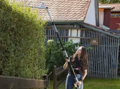 Taille-haie Sur Perche Télescopique à Batterie IKRA ICPH 2040 -Outils D'Élagage De Jardin taille haie sur perche tlescopique batterie ikra icph 2040 perche et poigne 27968 3 1617267697 IMG 60658bf123e6f