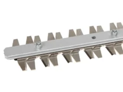 Taille-haies 18v MAKITA DUH606RF - Lame De 60 Cm - Batterie Et Chargeur Inclus -Outils D'Élagage De Jardin taille haies 18v makita duh606rf lame de 60 cm batterie et chargeur inclus taille haies 18v makita duh606rf 40636 0 1678887844 IMG 6411cba407e30