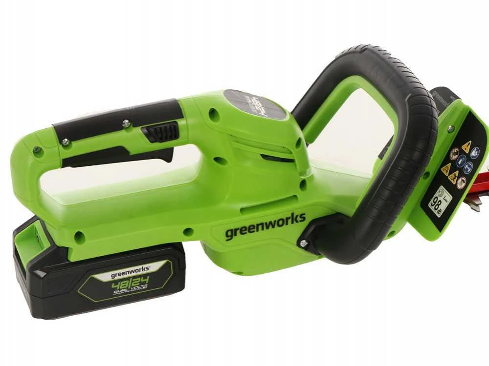 Taille-haies à Batterie Greenworks G24HT56 24V - Lame De 56 Cm - Batterie 4Ah 24V 19 Taille-haies à Batterie Greenworks G24HT56 24V - Lame De 56 Cm - Batterie 4Ah 24V – Image 19