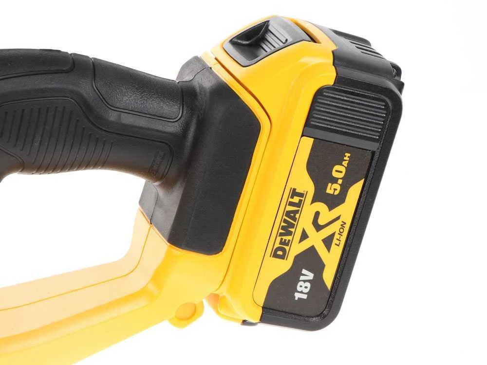 Taille-haies électrique à Batterie DEWALT DCMHT563P1-QW - Lame De 55cm - Batterie 18V 5Ah 11 Taille-haies électrique à Batterie DEWALT DCMHT563P1-QW - Lame De 55cm - Batterie 18V 5Ah – Image 11