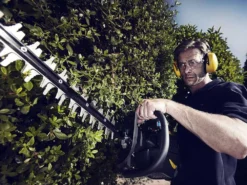 Taille-haies Thermique McCulloch Superlite 4528 - Lame De 45 Cm De Longueur -Outils D'Élagage De Jardin taille haies thermique mcculloch superlite 4528 lame de 45 cm de longueur taille haies thermique mcculloch superlite 4528 3485 5 1663230441 IMG 6322e1e93f9f7