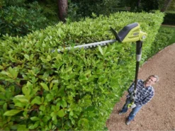 Taille-haies Télescopique à Batterie RYOBI - 18V - Orientable - Lame De 45cm - BATTERIE ET CHARGEUR NON INCLUS -Outils D'Élagage De Jardin taille haies tlescopique batterie ryobi 18v orientable lame de 45cm batterie et chargeur non inclus lamier et perche tlescopique 28709 2 1619680344 IMG 608a5c58eb195